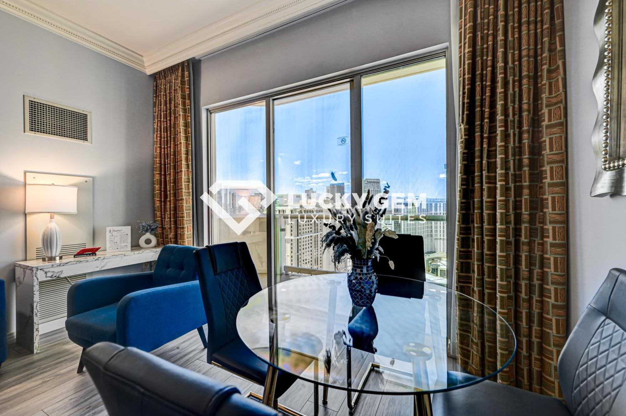 Lucky Gem Penthouse & Luxury Suites At Signature Resort, Balcony Strip View 3505 Лас-Вегас Экстерьер фото